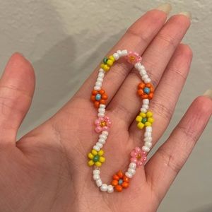 Daisy beaded seed bead jewelry